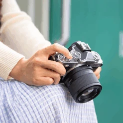 Rollei Viltrox Objektiv | AF 56 Mm | F/1.7 DX | Nikon Z-Mount 12 Rollei Viltrox Objektiv | AF 56 Mm | F/1.7 DX | Nikon Z-Mount -Rollei Geschaft 11136 Objektiv AF 56mm 03