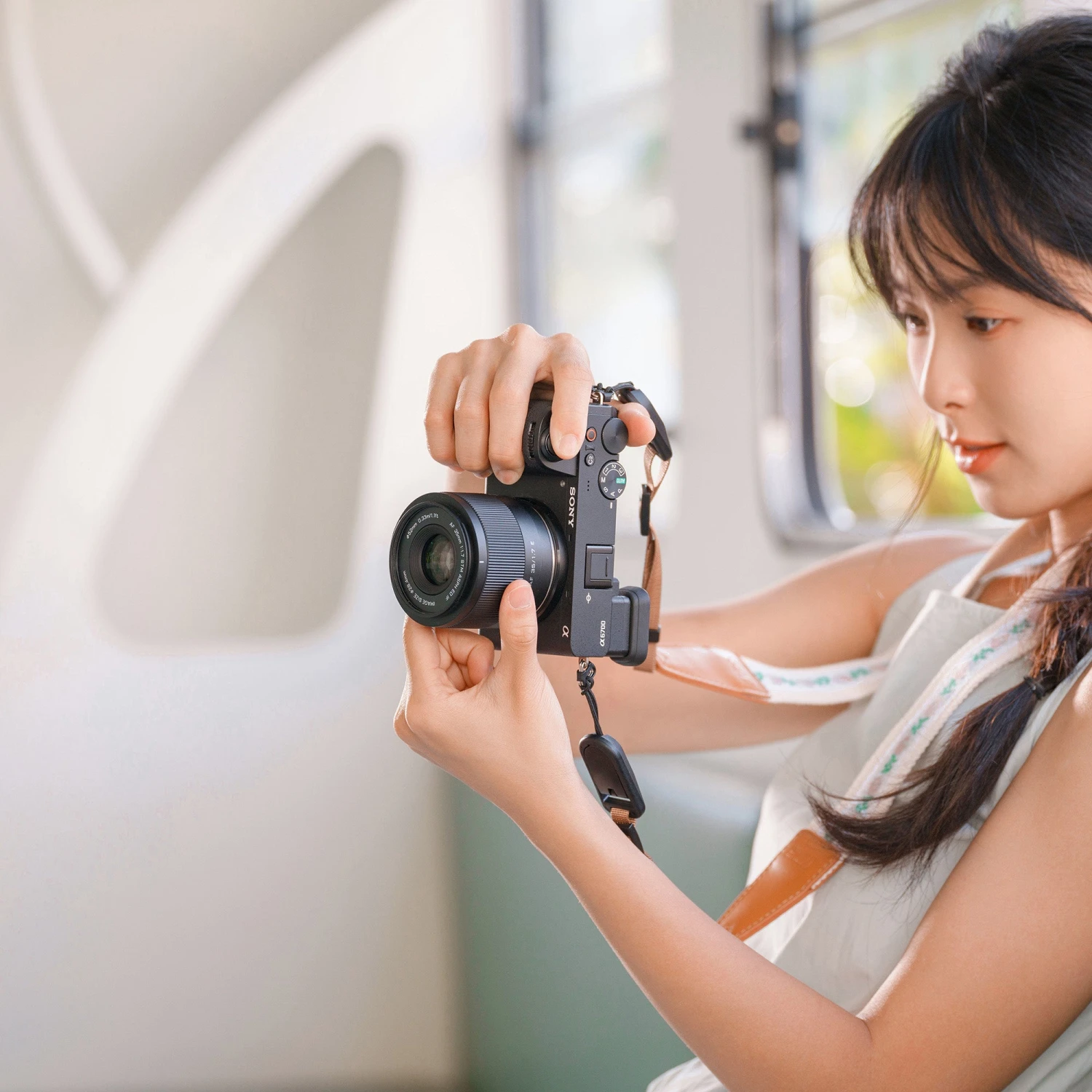 Rollei Viltrox Objektiv | AF 35 Mm | F/1.7 | Sony E-Mount 5 Rollei Viltrox Objektiv | AF 35 Mm | F/1.7 | Sony E-Mount – Bild 3