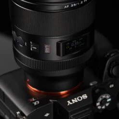 Rollei Viltrox Objektiv | AF 35 Mm | F/1.2 LAB | Sony FE-Mount 11 Rollei Viltrox Objektiv | AF 35 Mm | F/1.2 LAB | Sony FE-Mount -Rollei Geschaft 12038 Viltrox35mm 1.2 FE 03