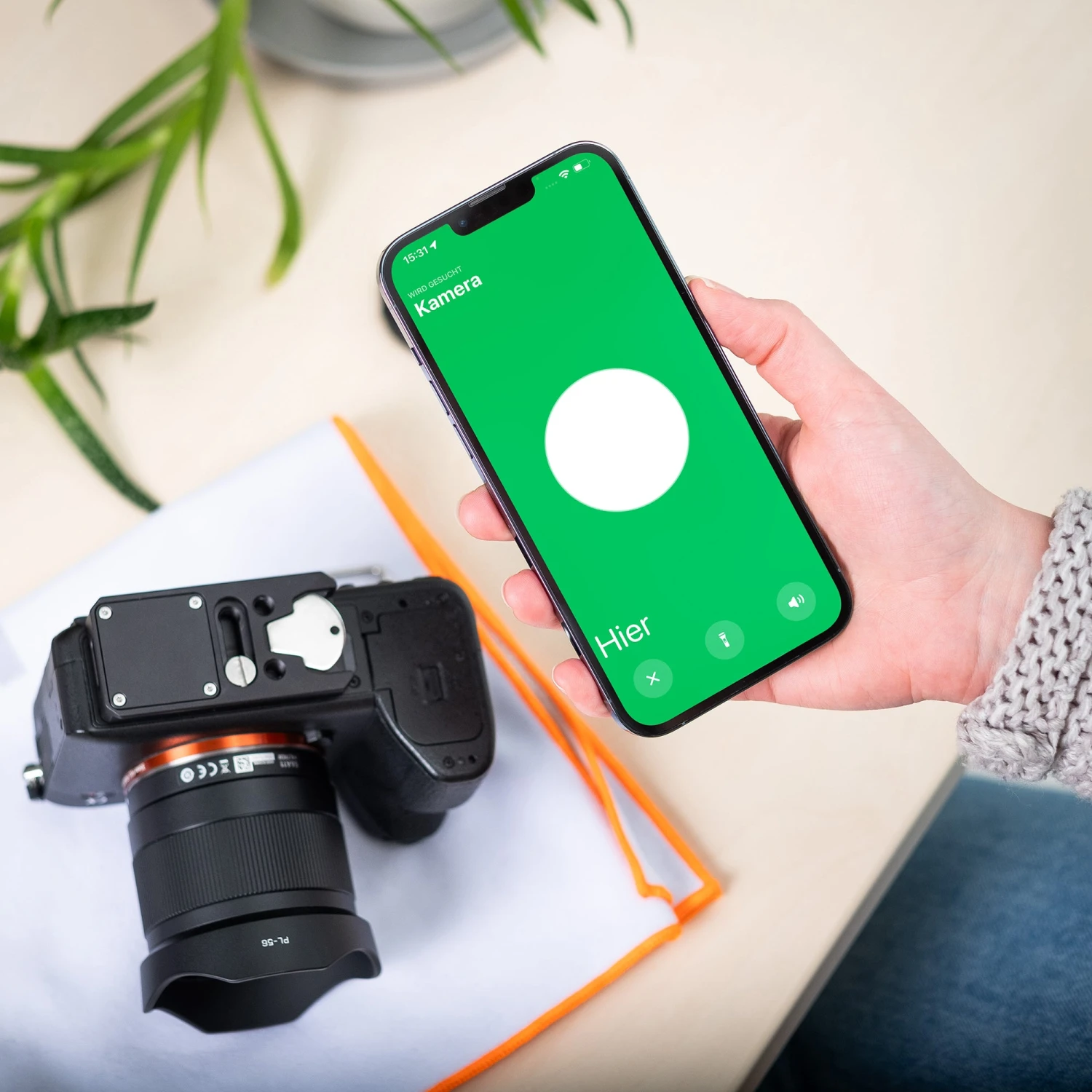 Rollei Schnellwechselplatte | AirTag | Arca-Swiss 5 Rollei Schnellwechselplatte | AirTag | Arca-Swiss – Bild 3