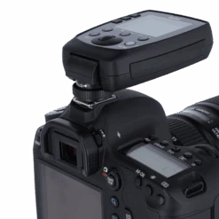 Profi Funksender Mark II Für Rollei-Studioblitze 12 Profi Funksender Mark II Für Rollei-Studioblitze -Rollei Geschaft 28089 Profi Funksender Mark II C Produktfoto 05