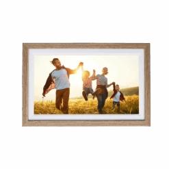 Rollei Smarter Bilderrahmen | 15,6" Diagonale | WiFi | Frameo App | Modell 152 -Rollei Geschaft 50016 Smart Frame WiFi 152 Holzoptik Eiche 06 f73d28fd 8657 4f76 874b c857c5fa8c64